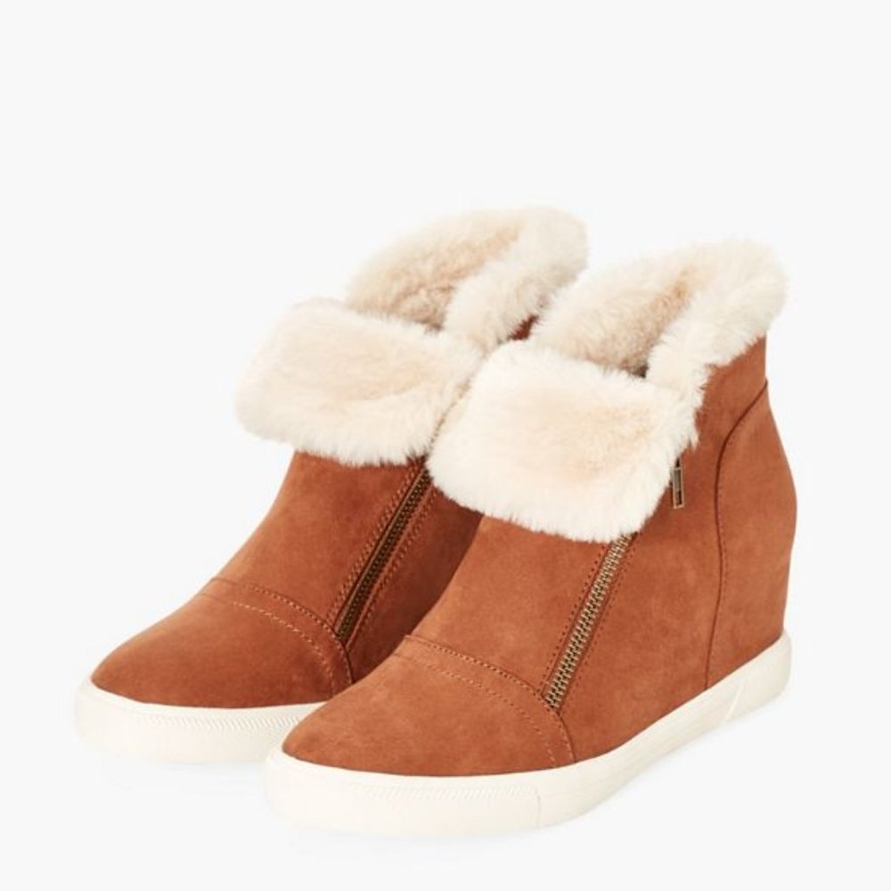 RARE JUSTFAB FAUX FUR SUEDE BURNT ORANGE ZIPPER WEDGE SNEAKER 11 NIB